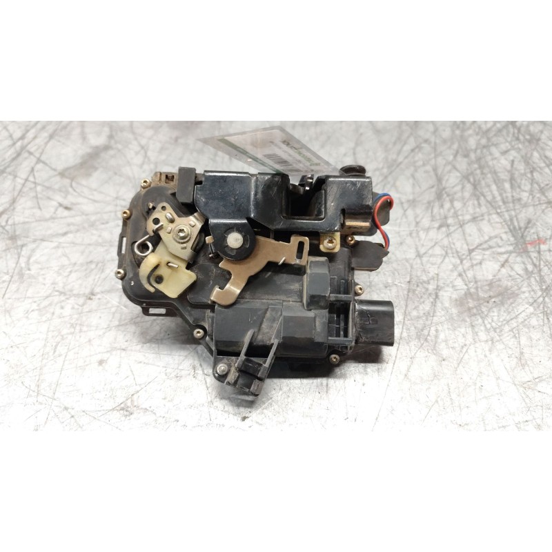 Recambio de cerradura puerta delantera derecha para seat leon (1m1) signo referencia OEM IAM   8 PINS - Negro 6