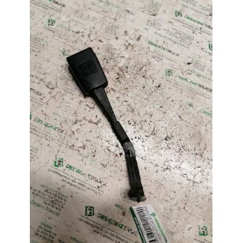 ENGANCHE DE CINTURON DELANTERO IZQUIERDO 8P085775501C 