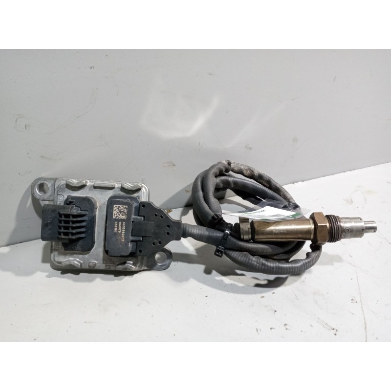 Recambio de sensor noxe para iveco daily vi caja/chasis 35s16, 35c16, 40c16, 50c16, 60c16, 65c16, 70c16 referencia OEM IAM 58028 - Blanco
