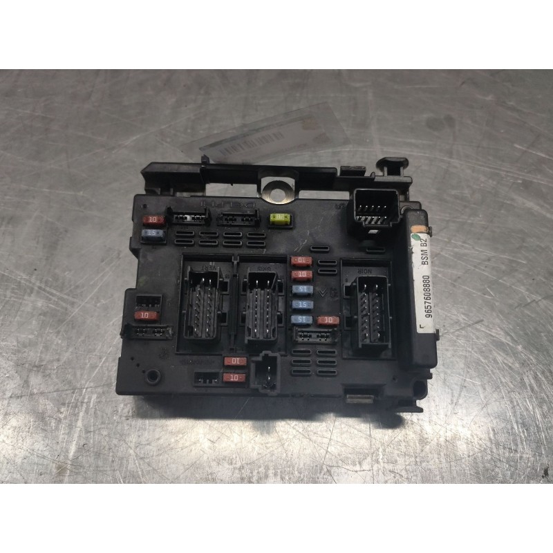 Recambio de bsm caja fusibles para peugeot 206 berlina x-line referencia OEM IAM 9657608880 - Azul 3