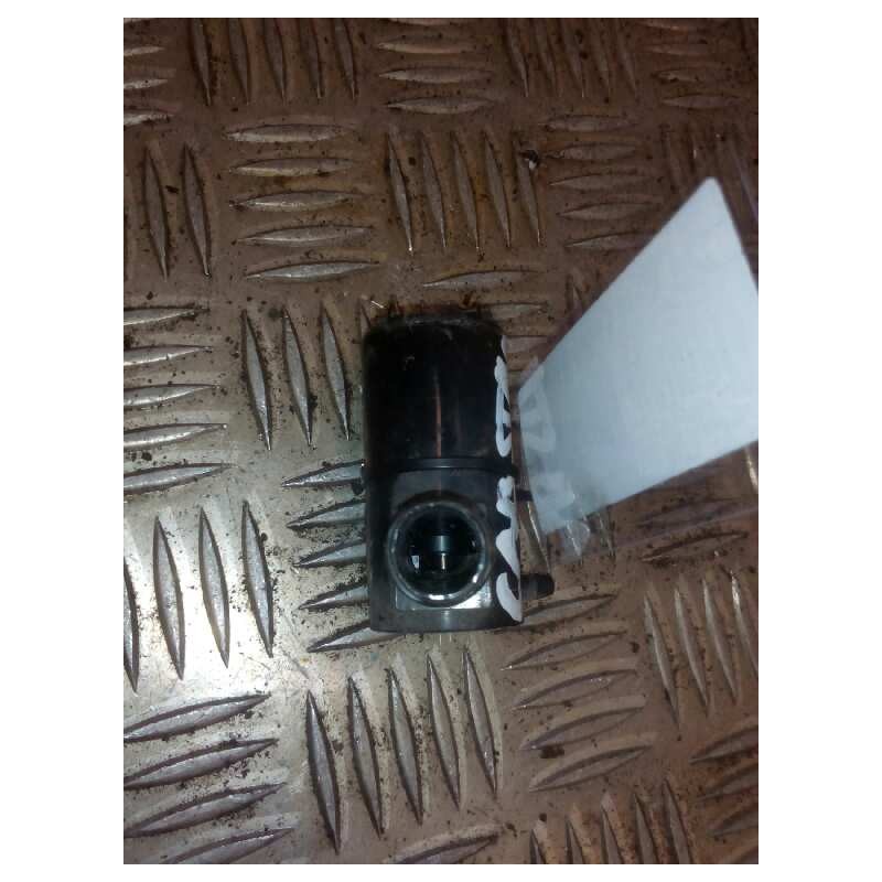 Recambio de bomba limpia para nissan cabstar 01.04  cabina simple cabina individual referencia OEM IAM 2
