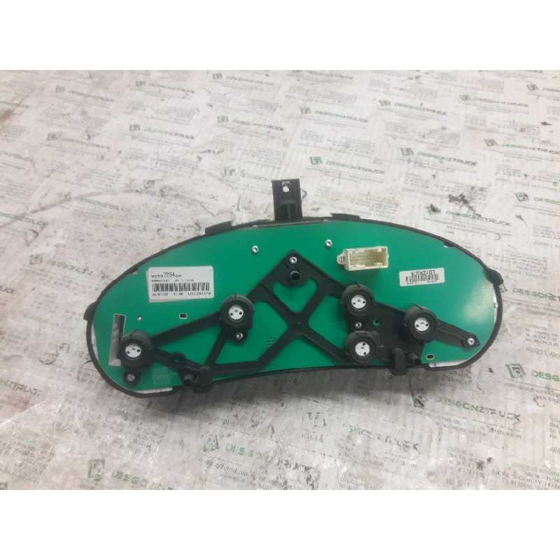 Recambio de cuadro instrumentos para peugeot 206 sw xs referencia OEM IAM 9659729480 000647402 18 PINS 2