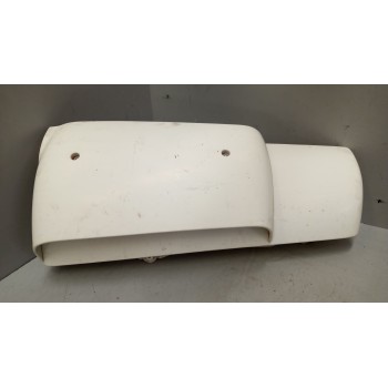Recambio de deflector derecho para renault magnum ab diesel referencia OEM IAM 1400010  1400012