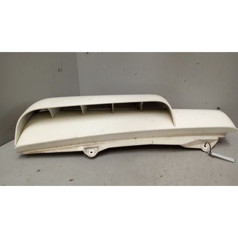 Recambio de deflector derecho para renault magnum ab diesel referencia OEM IAM 1400010  1400012 - Blanco 2
