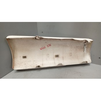 Recambio de deflector derecho para renault magnum ab diesel referencia OEM IAM 1400010  1400012