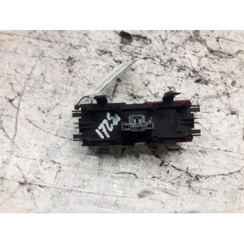 Recambio de warning para renault megane ii classic berlina confort authentique referencia OEM IAM 8200095493 8200109723 82001078