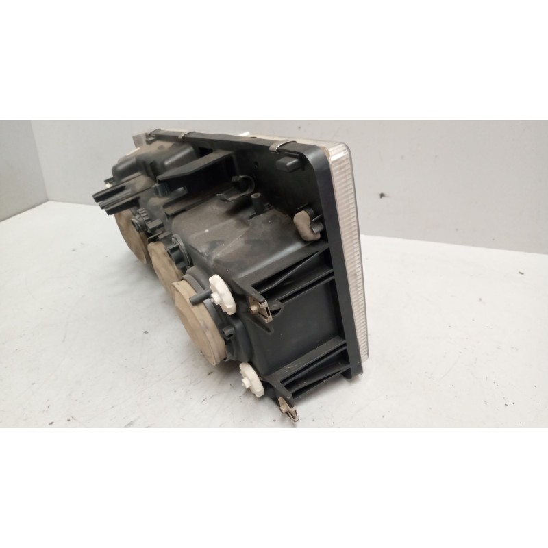 Recambio de faro izquierdo para renault magnum ab diesel referencia OEM IAM 5010623620 - Blanco 2