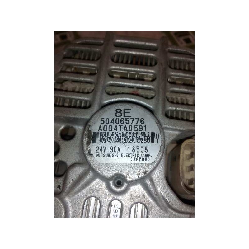 Recambio de alternador para iveco eurotech cursor (mh) chasis  (190 e 35) larga distancia referencia OEM IAM 504065776 A004TA059 - Naranja 3