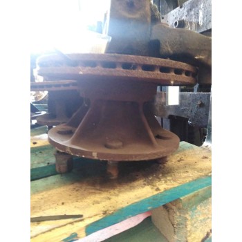 Recambio de buje delantero para renault b 120-35/55/65 messenger e2 2.8 diesel referencia OEM IAM   