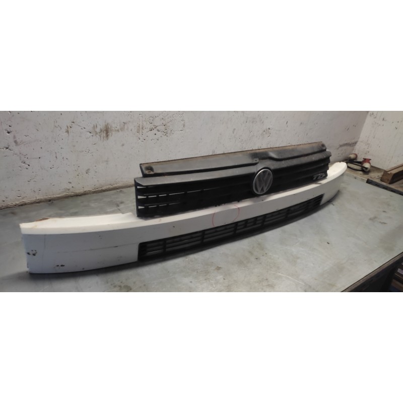 Recambio de rejilla delantera para volkswagen t4 bus (mod. 1991) 1.9 diesel (1x) referencia OEM IAM 4