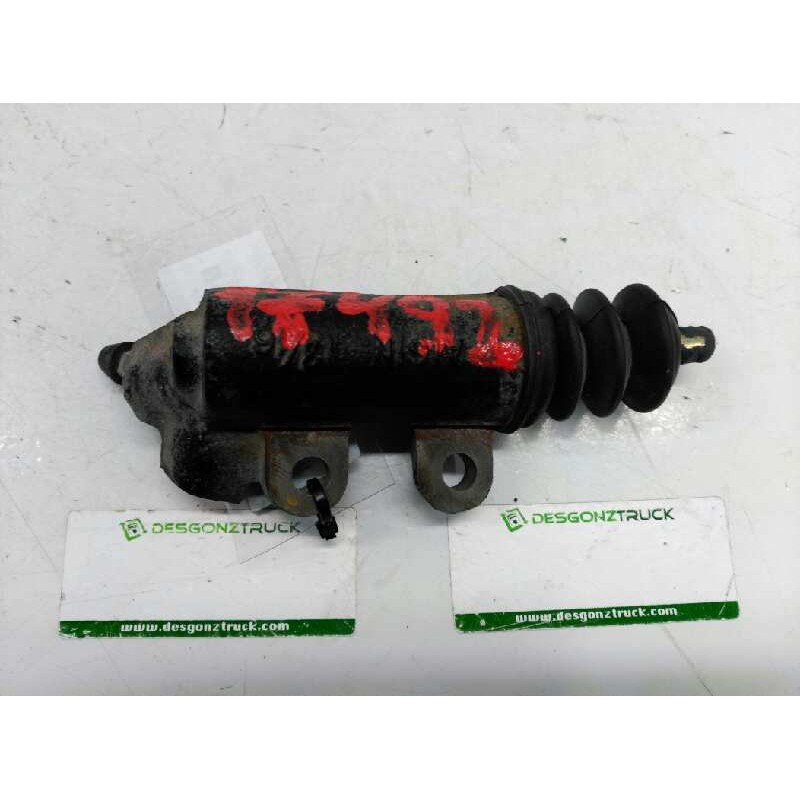 Recambio de bombin embrague para toyota corolla (e12) 2.0 d-4d linea terra berlina referencia OEM IAM 3147032023 - Rojo