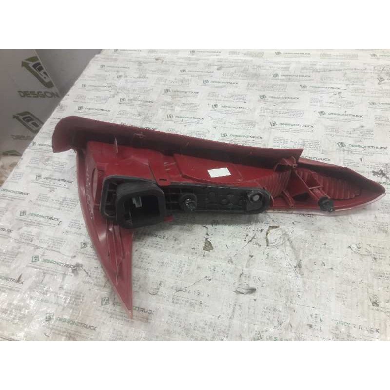 Recambio de piloto trasero izquierdo para peugeot 206 sw xs referencia OEM IAM 2