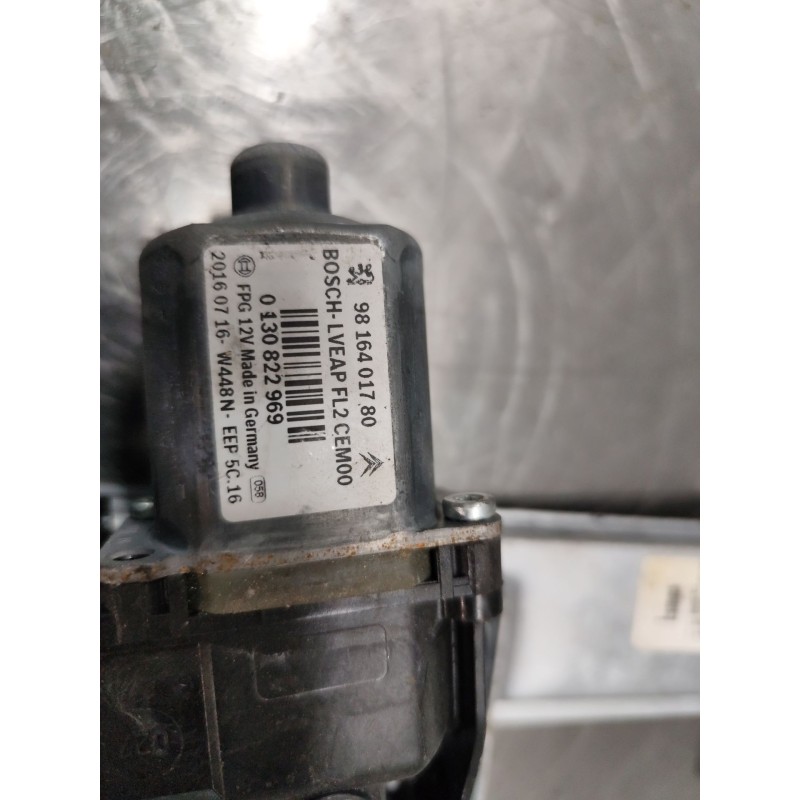 Recambio de elevalunas delantero izquierdo para peugeot 208 i (ca_, cc_) 1.2 thp 110 referencia OEM IAM 9816401780  9816402130 - Gris 2