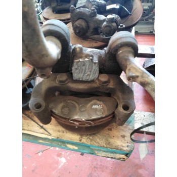 Recambio de mangueta delantera izquierda para renault b 120-35/55/65 messenger e2 2.8 diesel referencia OEM IAM   