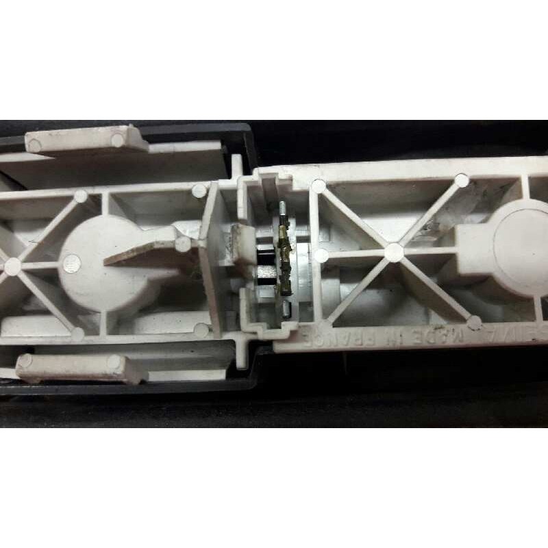 Recambio de piloto trasero derecho para renault rapid/express (f40) 1.9 d familiar (f40p) referencia OEM IAM 4