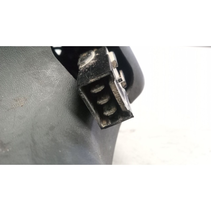 Recambio de retrovisor derecho para renault magnum ab diesel referencia OEM IAM 5001873671 - Blanco 2