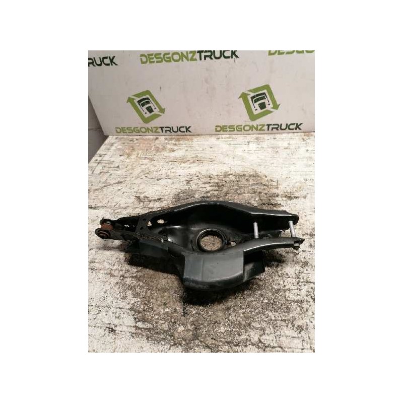 Recambio de brazo suspension inferior trasero izquierdo para toyota auris live referencia OEM IAM - Blanco 2