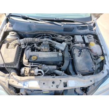 opel astra g berlina del año 2002