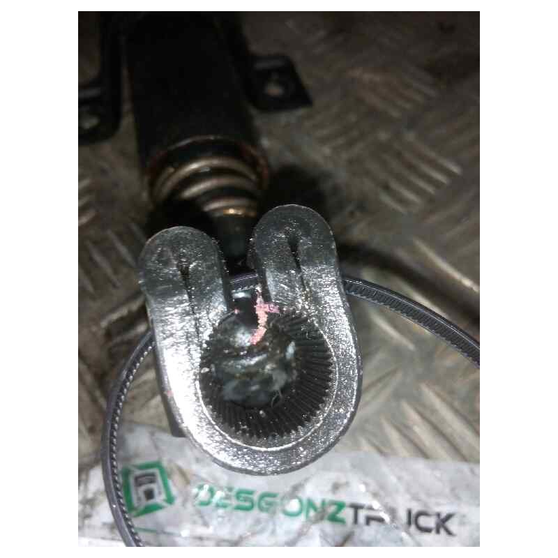 Recambio de columna direccion para iveco daily caja cerrada (2006 =>) caja cerrada 35s... batalla 3000 referencia OEM IAM 425545 3