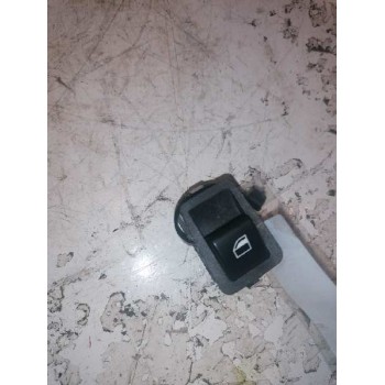 Recambio de mando elevalunas trasero izquierdo para bmw serie 3 berlina (e46) 323i referencia OEM IAM 61318368921 3 PINS 