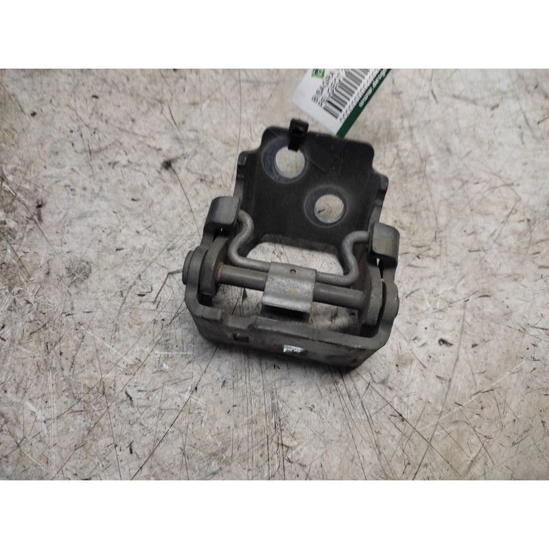 Recambio de bisagra delantera derecha para peugeot 207 x-line referencia OEM IAM   