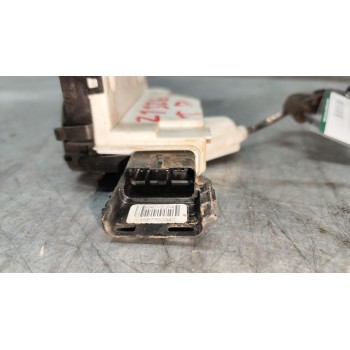 Recambio de cerradura puerta trasera derecha para citroën c3 attraction referencia OEM IAM   