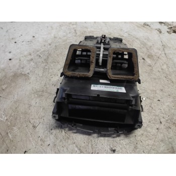Recambio de difusor calefaccion para peugeot 207 xs pack referencia OEM IAM 9656992377 CENTRAL 