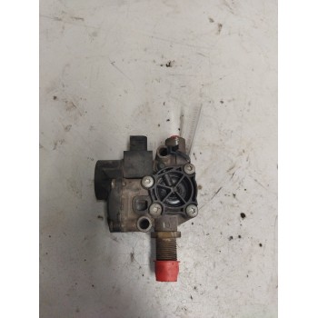 Recambio de valvula aire para renault serie t 12.8 diesel referencia OEM IAM 21327358 K038401 
