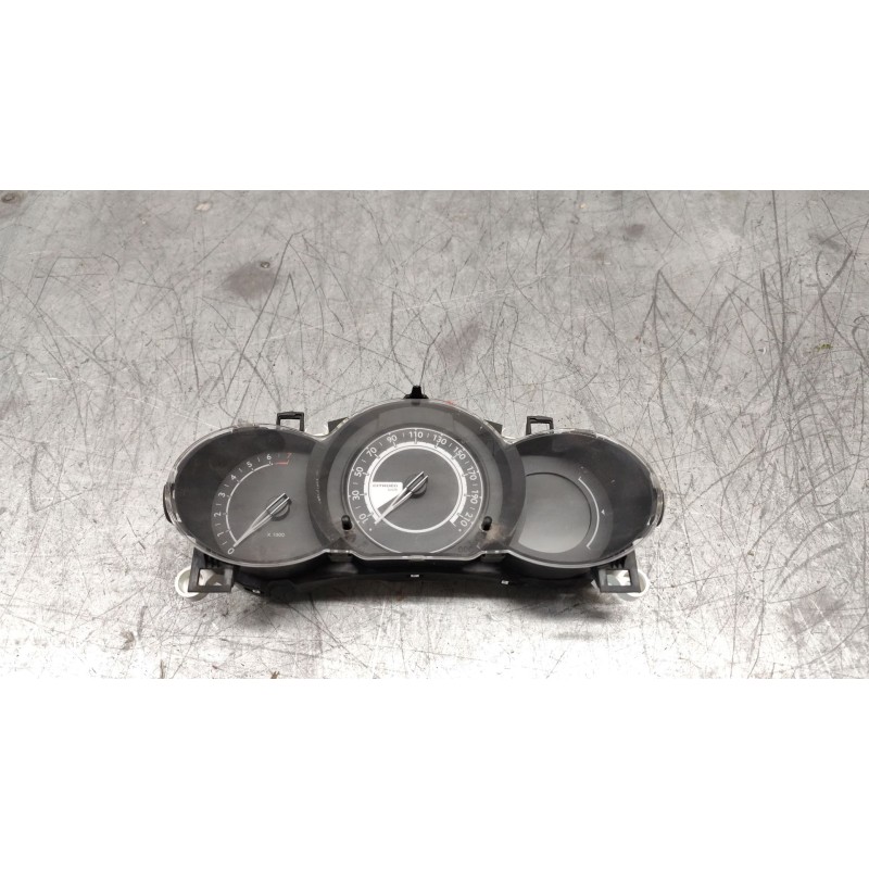 Recambio de cuadro instrumentos para citroën c3 attraction referencia OEM IAM 98041179XT  
