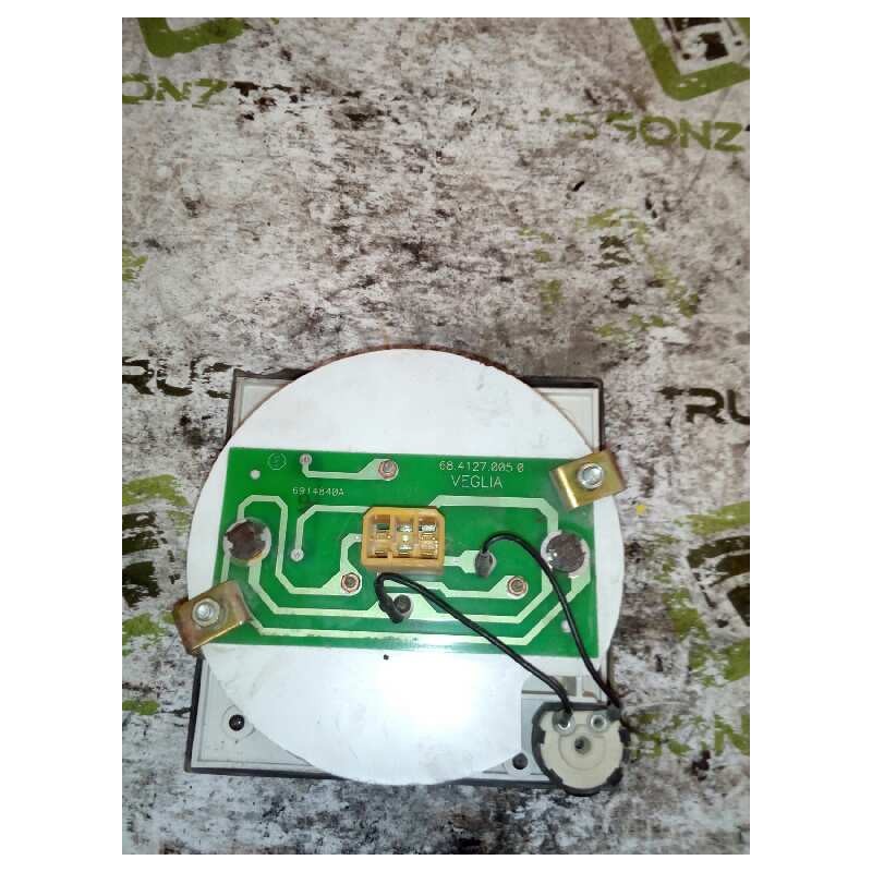 Recambio de cuadro instrumentos para astra trucks ....... ....... referencia OEM IAM 500367766 0684201990 CUENTA REVOLUCIONES - Amarillo 2