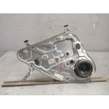 ELEVALUNAS TRASERO IZQUIERDO 4M51A045H23A 
