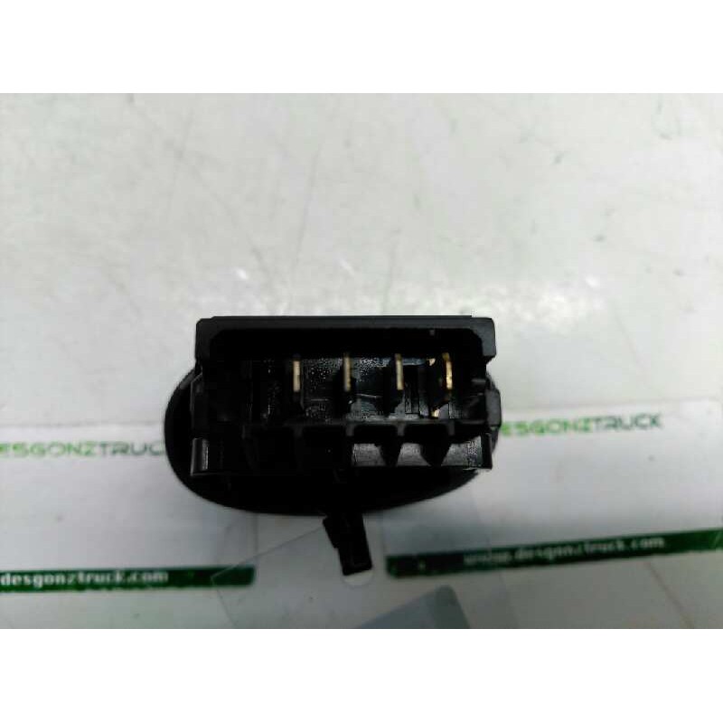 Recambio de boton antivaho para renault megane i berlina hatchback (ba0) 1.9 dti alize referencia OEM IAM - Azul 2