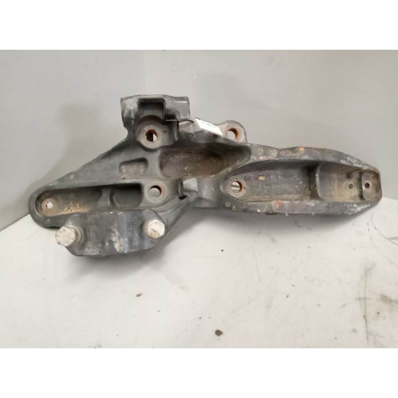 Recambio de soporte para volvo fh xxx referencia OEM IAM 21196819  IZQUIERDA