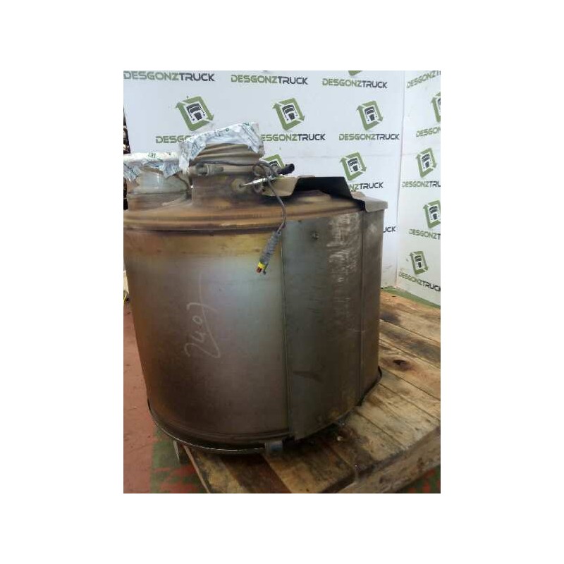 Recambio de catalizador para daf serie xf105.460 fsa 4x2 super-space-cab referencia OEM IAM 1827547 - Blanco 3