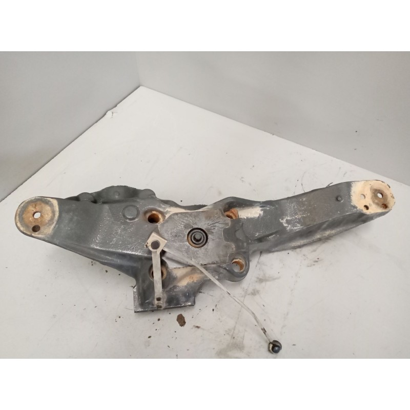 Recambio de soporte para volvo fh 500 referencia OEM IAM 21196819  IZQUIERDA - Blanco 4