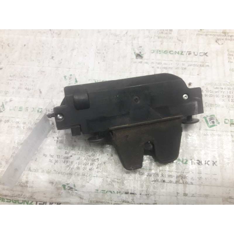 Recambio de cerradura maletero / porton para peugeot 206 sw xs referencia OEM IAM 9652301980 3 PINS 