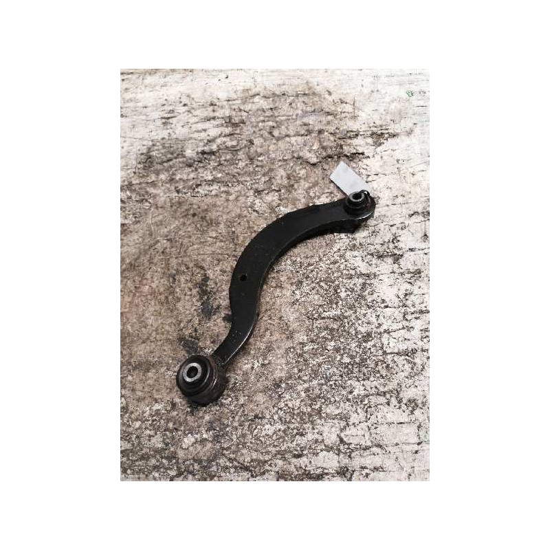 Recambio de brazo suspension superior trasero izquierdo para toyota auris live referencia OEM IAM - Blanco 2
