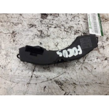 Recambio de boton antivaho para ford focus turnier (cak) ghia referencia OEM IAM YS4T19A945BA  
