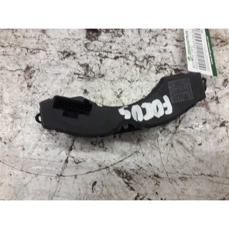 Recambio de boton antivaho para ford focus turnier (cak) ghia referencia OEM IAM YS4T19A945BA 2