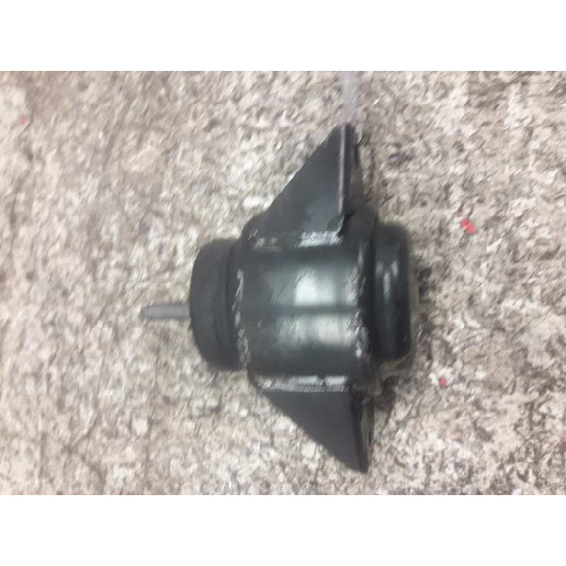 Recambio de soporte motor izquierdo para land rover discovery (lt) td5 referencia OEM IAM - Rojo 2