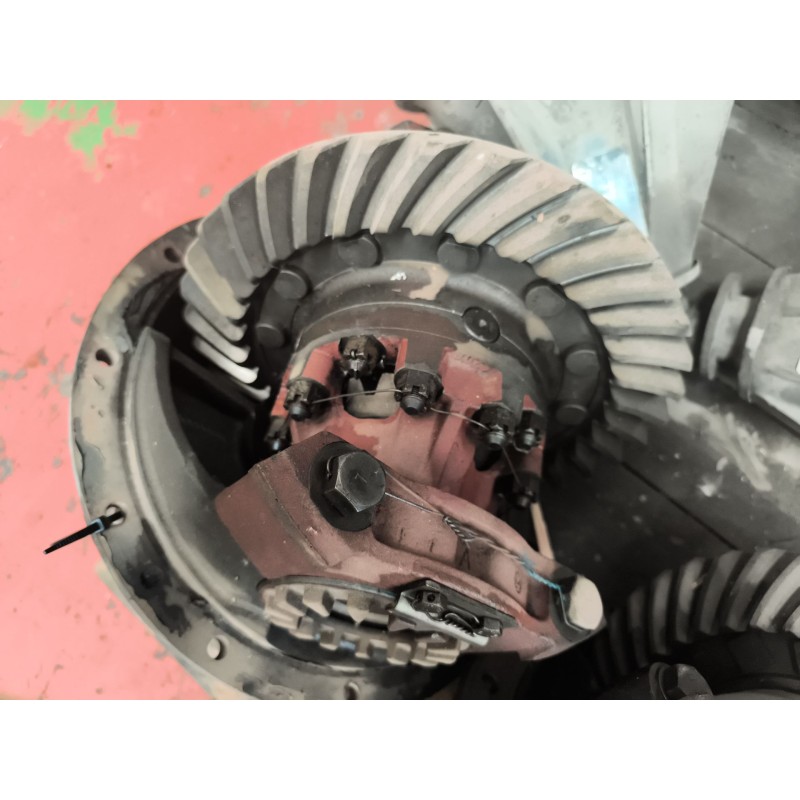 Recambio de grupo para nissan l - 80.14 referencia OEM IAM GD350 63011006D1 RATIO:4 , 38/1=35X8 4