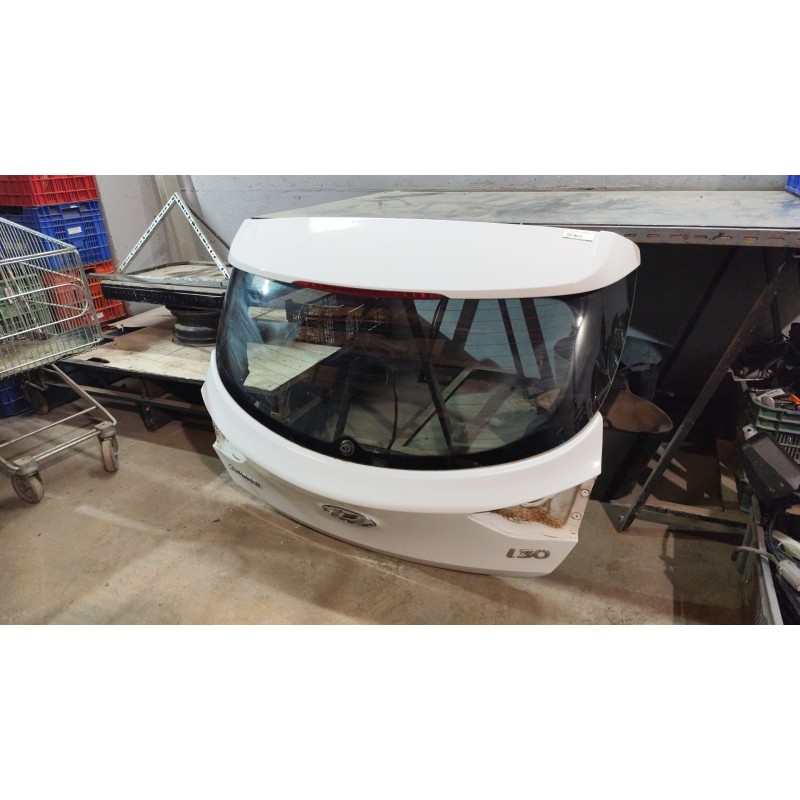 Recambio de porton trasero para hyundai i30 (gd) 1.6 crdi referencia OEM IAM - Blanco 2
