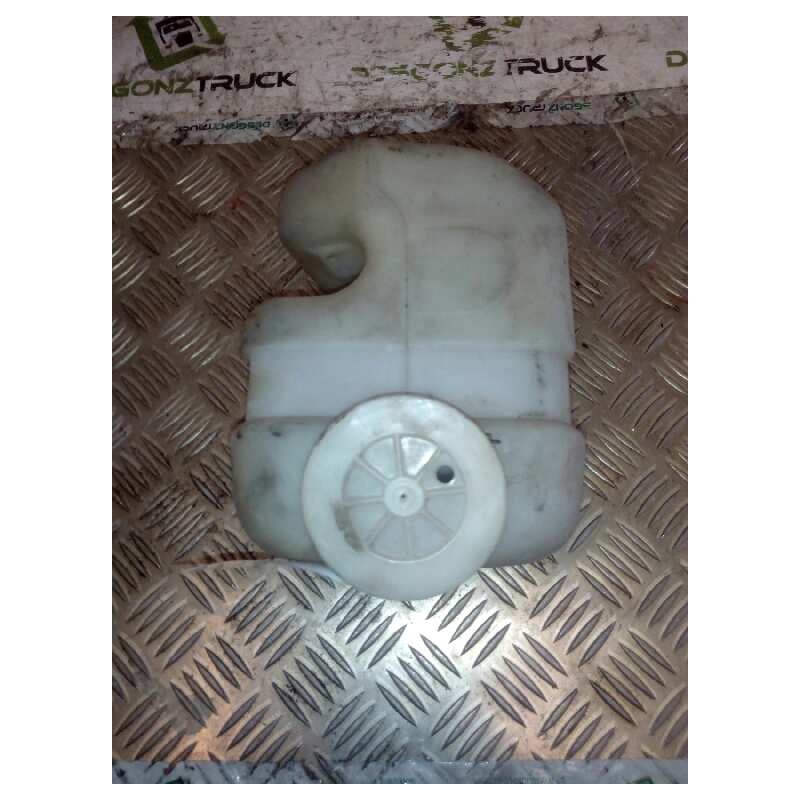 Recambio de deposito limpia para renault b 120-35/50/55/60/65 messenger fpr (modelo b 120-35) 85 kw cabina doble referencia OEM 2