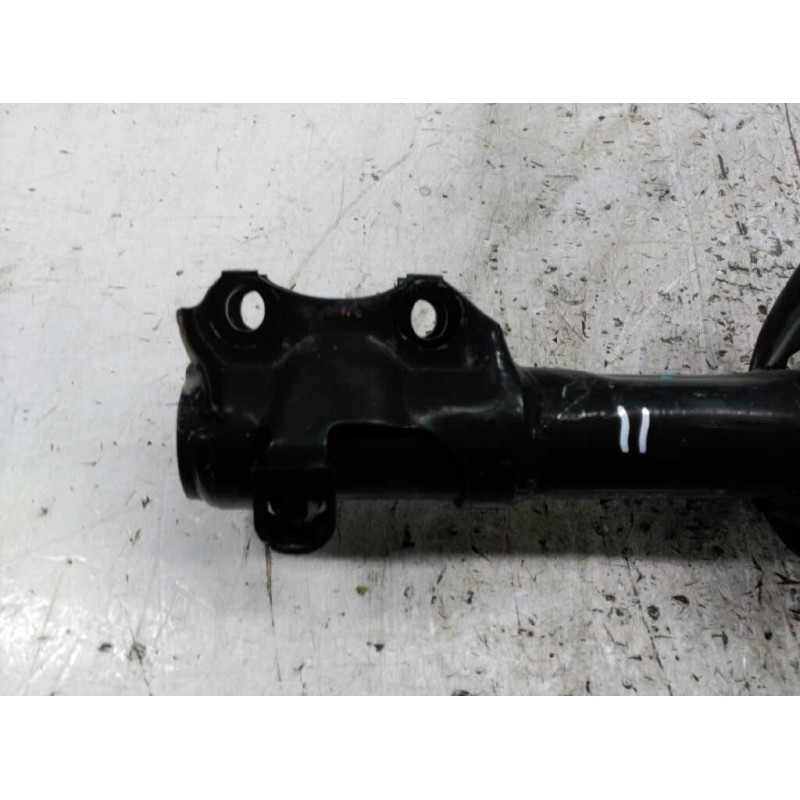 Recambio de amortiguador delantero derecho para volkswagen polo berlina (6n2) trendline referencia OEM IAM - Negro 2