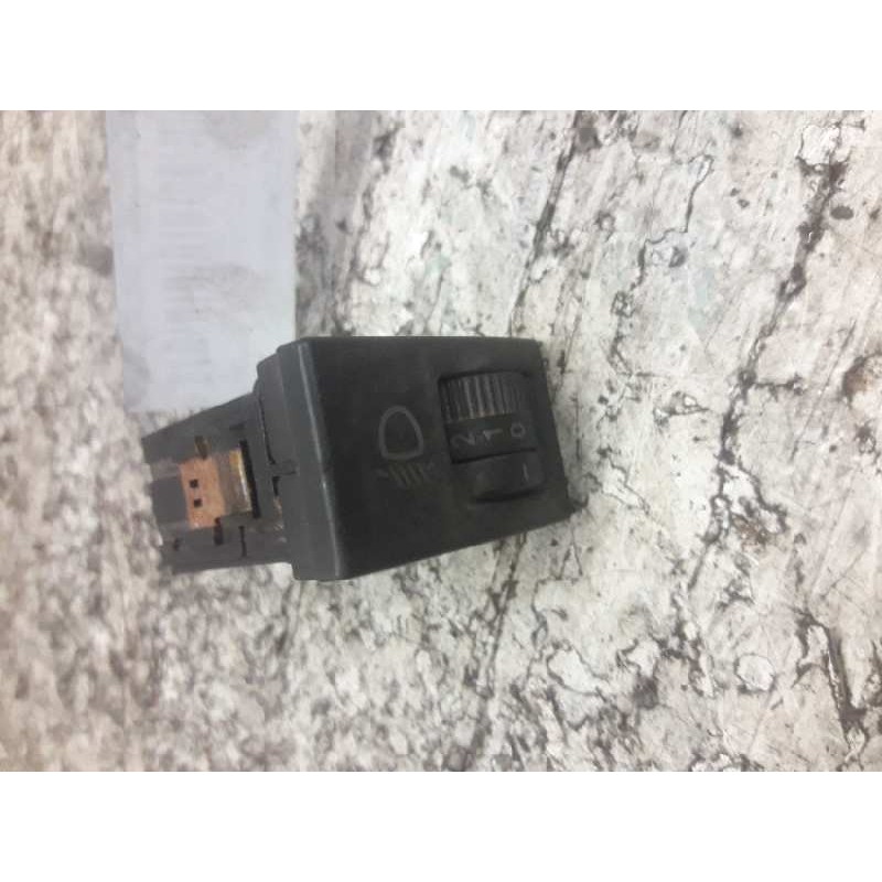 Recambio de boton regulacion de faros para toyota corolla (e12) 1.6 linea luna berlina referencia OEM IAM 532062 5 PINS - Negro