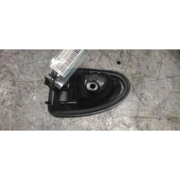 Recambio de maneta interior delantera izquierda para dacia logan laureate referencia OEM IAM 7700830078  