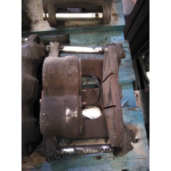 Recambio de pinza freno delantera izquierda para nissan cabstar e 3.0 diesel referencia OEM IAM 216174 BENDIX 