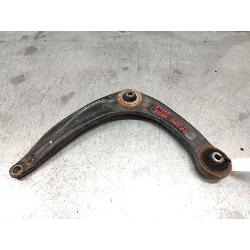Recambio de brazo suspension inferior delantero izquierdo para citroën c4 berlina cool referencia OEM IAM 566793AL 2
