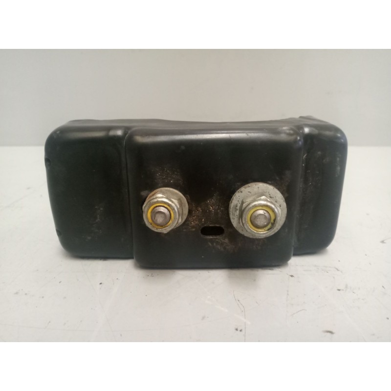 Recambio de soporte motor para iveco daily vi caja/chasis 35s16, 35c16, 40c16, 50c16, 60c16, 65c16, 70c16 referencia OEM IAM 580 - Blanco