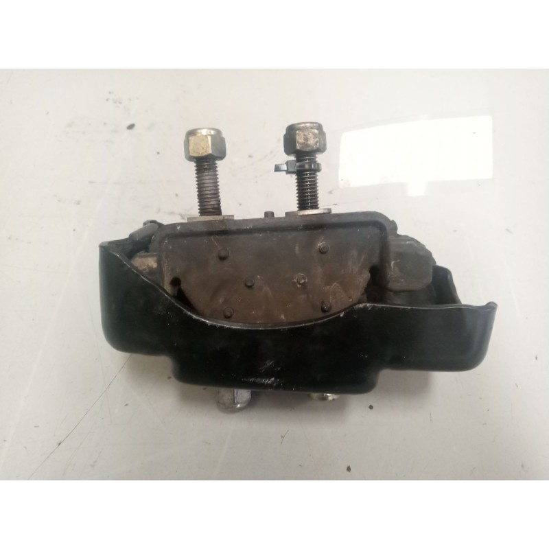 Recambio de soporte motor para iveco daily vi caja/chasis 35s16, 35c16, 40c16, 50c16, 60c16, 65c16, 70c16 referencia OEM IAM 580 - Blanco 2
